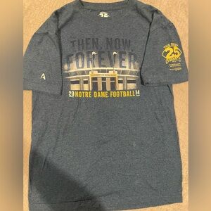 2014 Notre Dame Football We Are Graphic T-Shirt Size Medium
